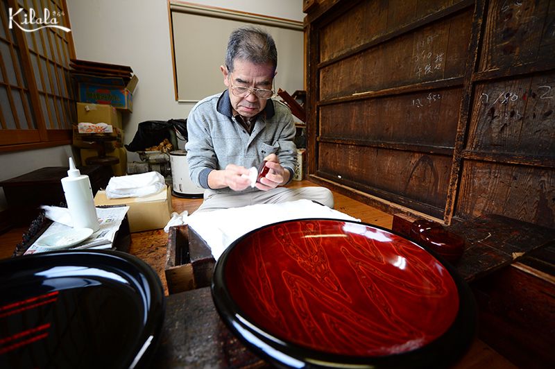 nghệ nhân sơn mài Tsuneo Goto